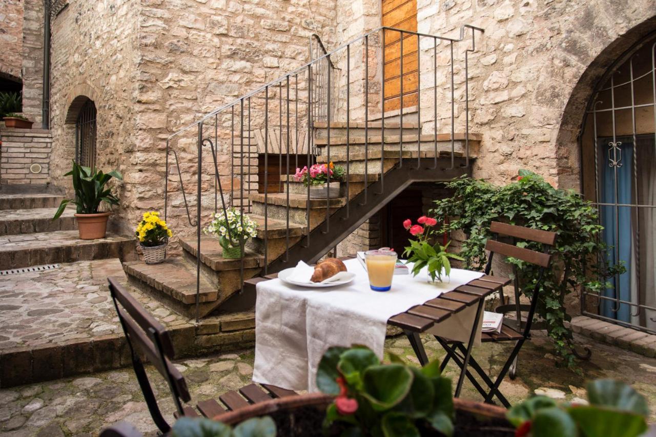 Turchese Appartement Spello Buitenkant foto
